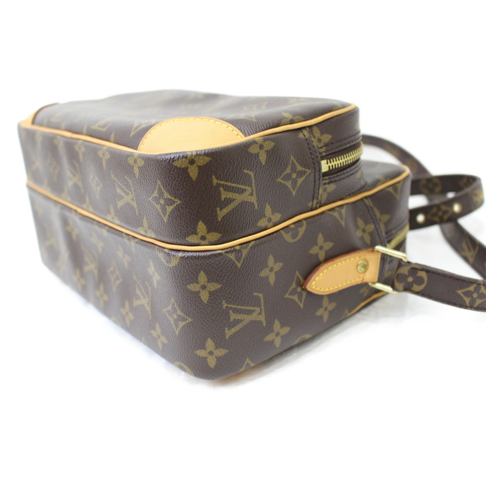 Louis Vuitton Messenger Monogram Canvas Brown Bag Shoulder Nile
